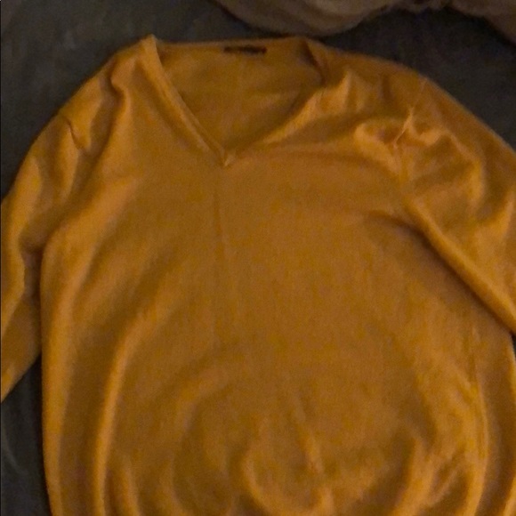 Express v neck sweater size m-l - Picture 2 of 2